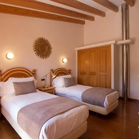 Ca'n Sureda - La Goleta De Mar & *